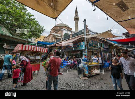 Marché de Kemeralti dans le quartier Konak