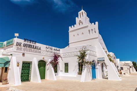 Guellala, Ghriba et Djerba Explore